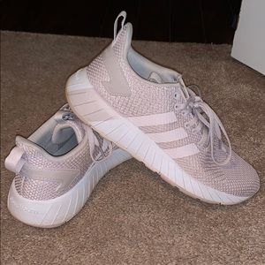 Adidas cloudfoam sneakers